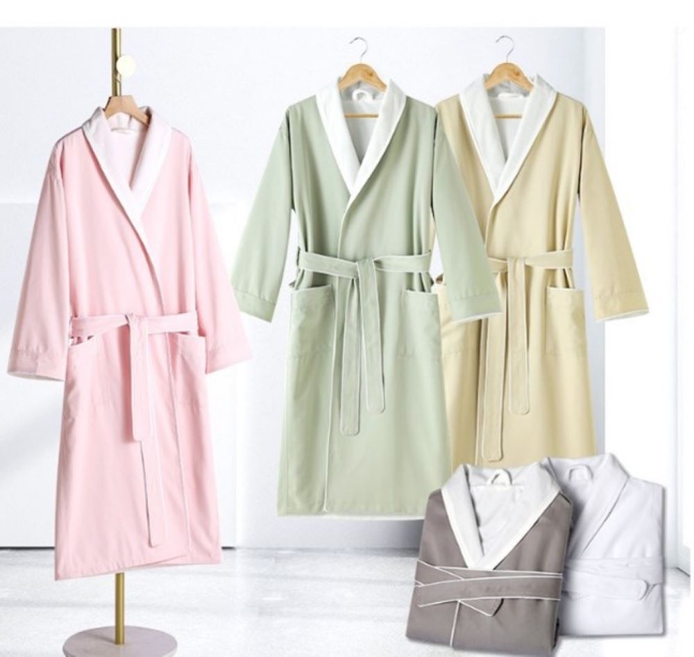 Luxury Five-Star Hotel Bathrobe