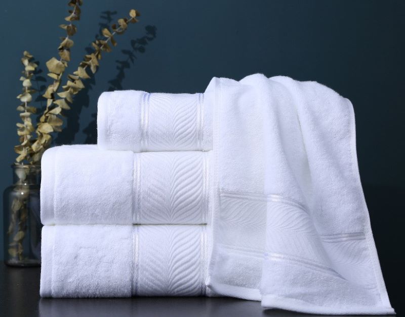 16s Fish Tail Bright Yarn Towel